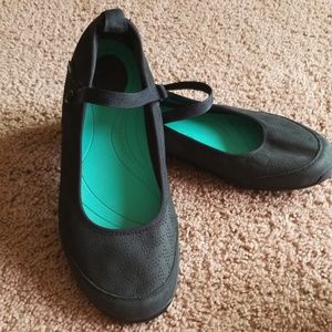 Teva Black Mary Jane Size 11 Shoes